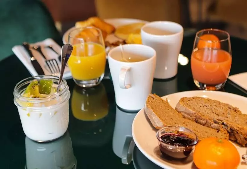 هتل Padja Hôtel & Spa Vannes