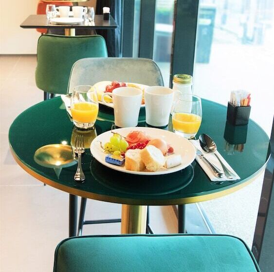 فندق Padja Hôtel & Spa Vannes