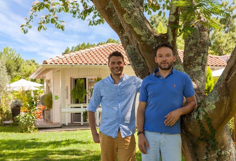 Отель The Originals City, Hôtel Le Lodge, Bayonne Nord