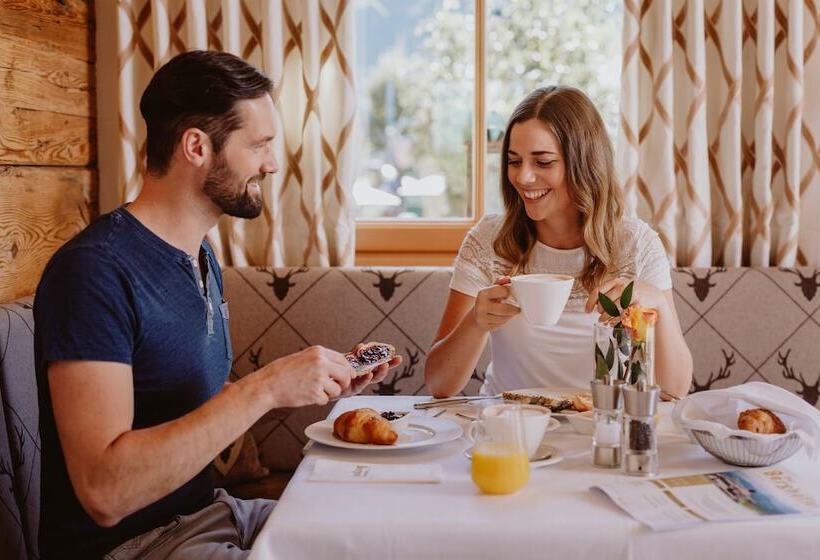 فندق Berghof   St Johann In Salzburg