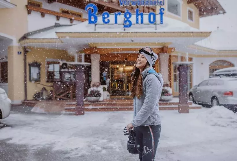 Отель Berghof   St Johann In Salzburg