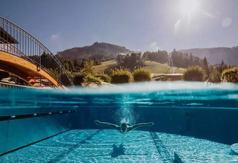 Отель Berghof   St Johann In Salzburg