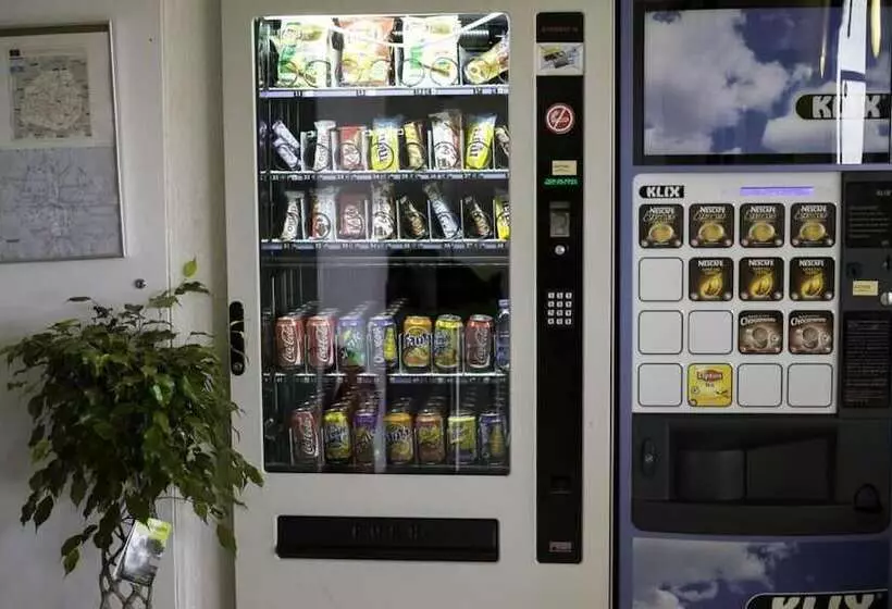 Lemon Hotel Saint Omer