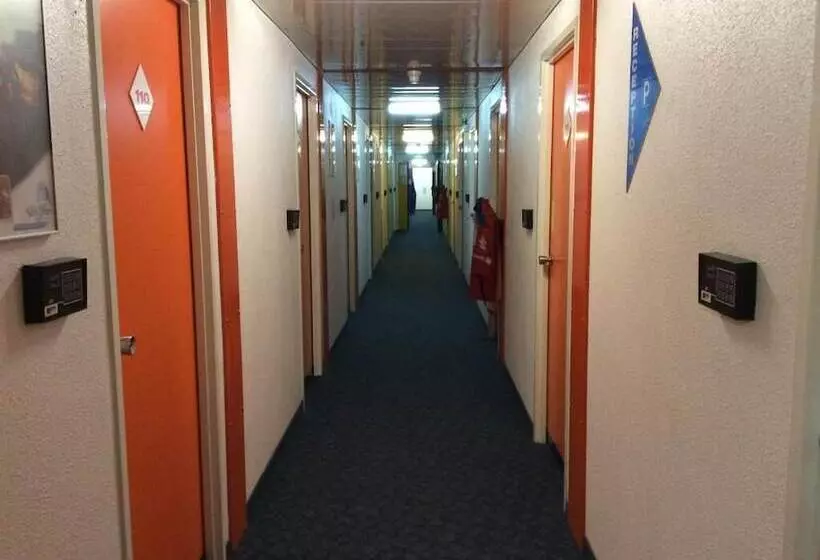 Lemon Hotel Saint Omer