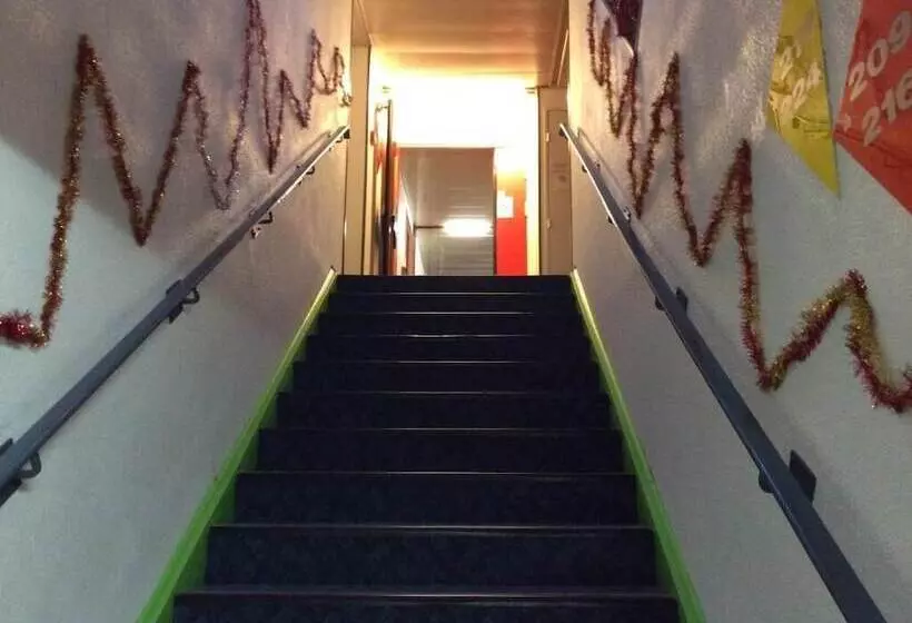 Lemon Hotel Saint Omer