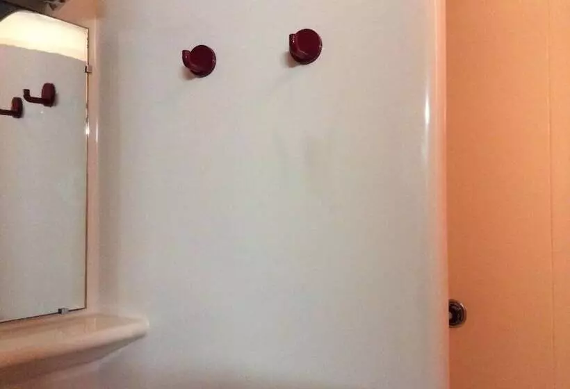 Lemon Hotel Saint Omer