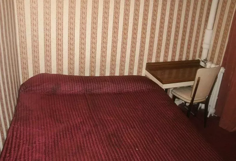 Saint Pierre Hotel Paris