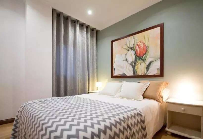 Apartamentos Adelfas