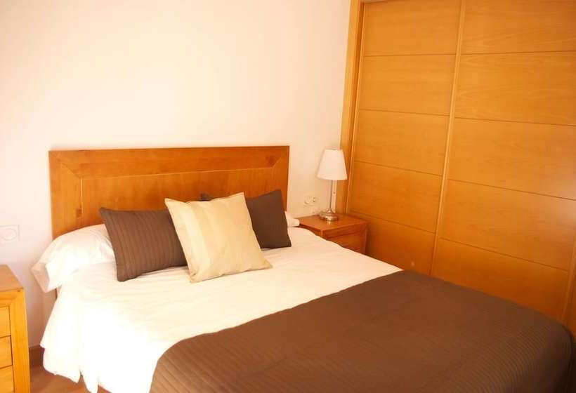 Apartamentos Habitat Premier