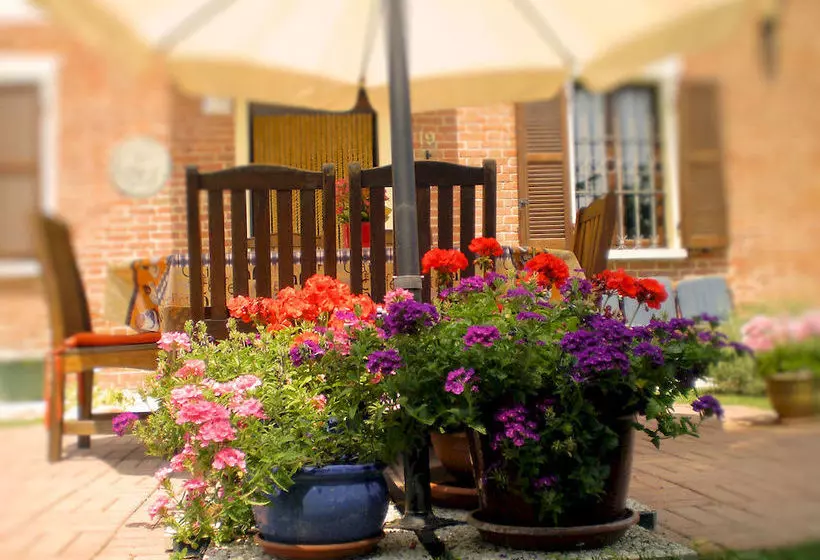 تختخواب و صبحانه Cascina Bella Vista