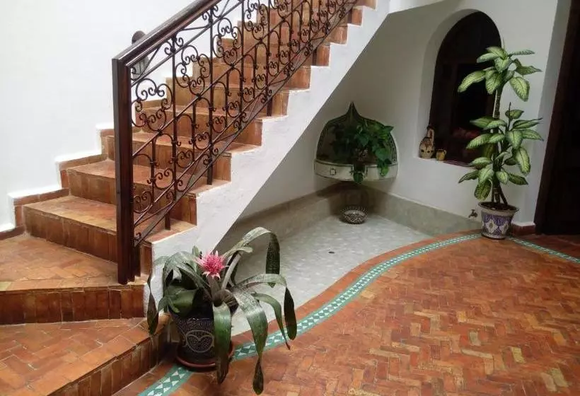 Bed and Breakfast Dar Manara  Medina D Asilah