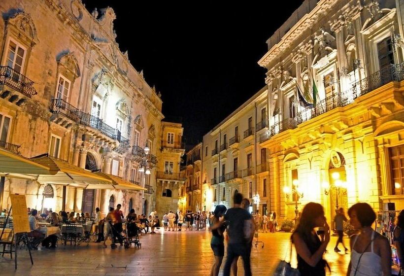 צימר Il Mirto E La Rosa