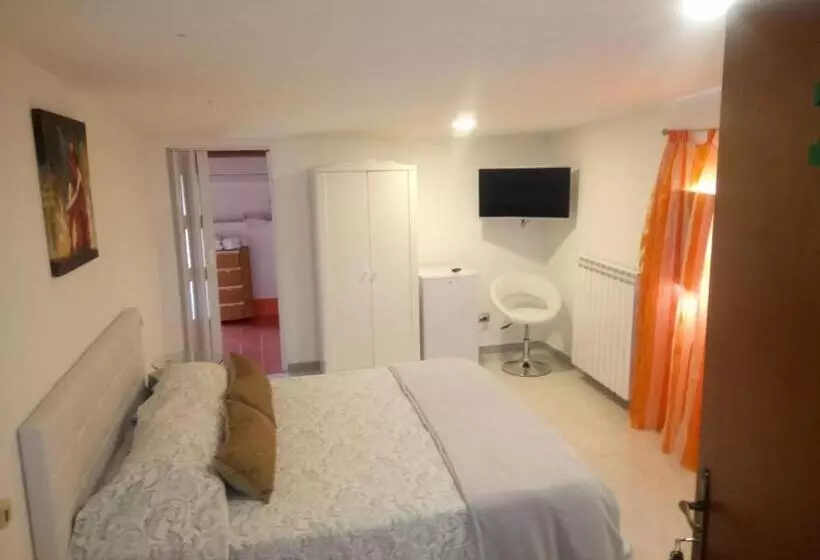 민박 Il Mirto E La Rosa