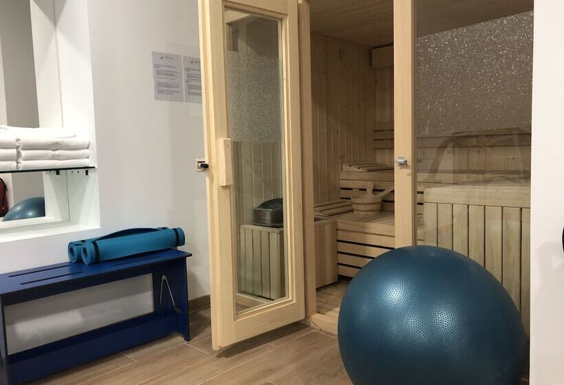 Flamingo Beach Resort   Adults Recommended