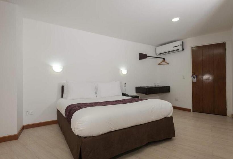 هتل Calypso Beach