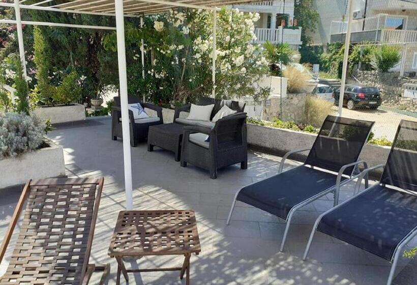 فندق Castelletto