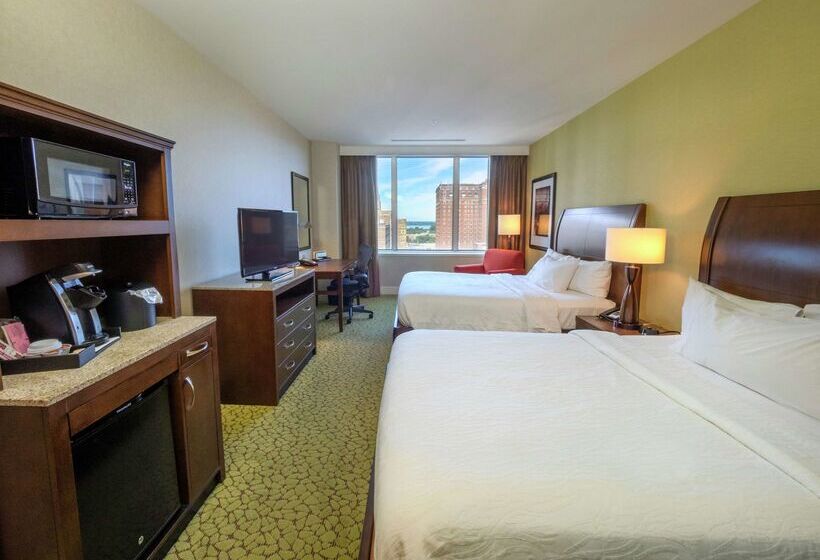 فندق Hilton Garden Inn Buffalo Downtown