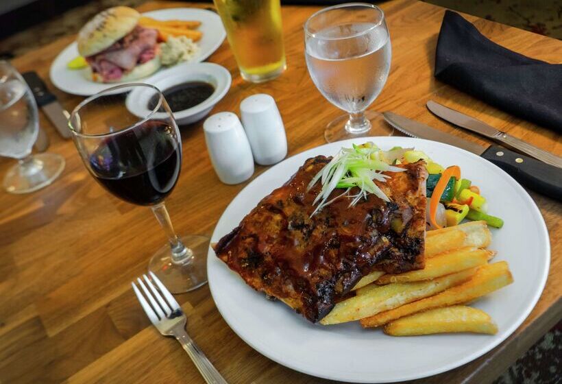 فندق Hilton Garden Inn Buffalo Downtown