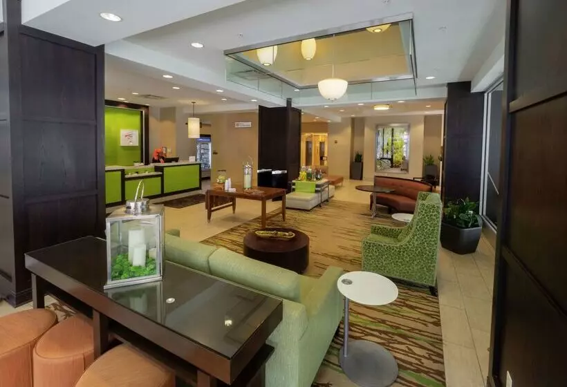 فندق Hilton Garden Inn Buffalo Downtown
