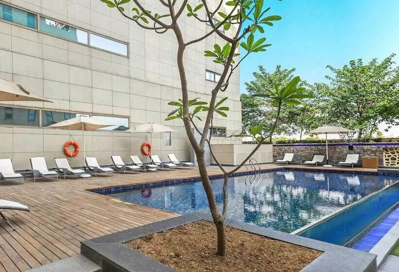 בית מלון כפרי Ibis New Delhi Aerocity   An Accor Brand