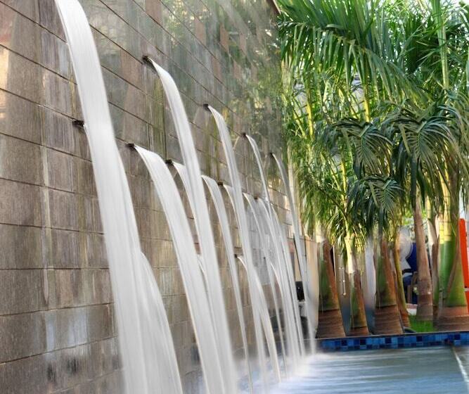 ホテル Ibis New Delhi Aerocity   An Accor Brand