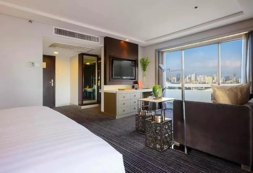 Midas Hotel And Casino