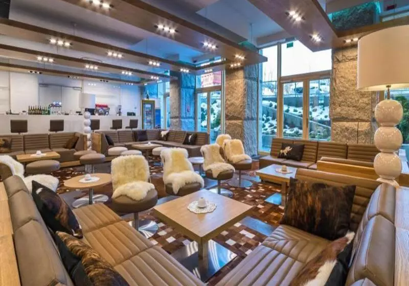 בית מלון כפרי Nosalowy Dwor