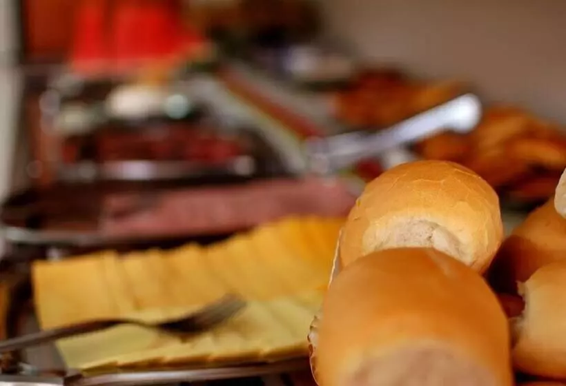 Oscar Palace Hotel Centro De Tubarão