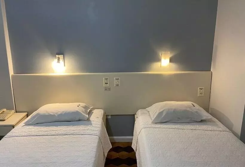 Oscar Palace Hotel Centro De Tubarão