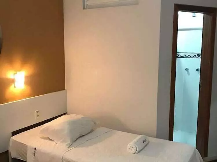 Oscar Palace Hotel Centro De Tubarão