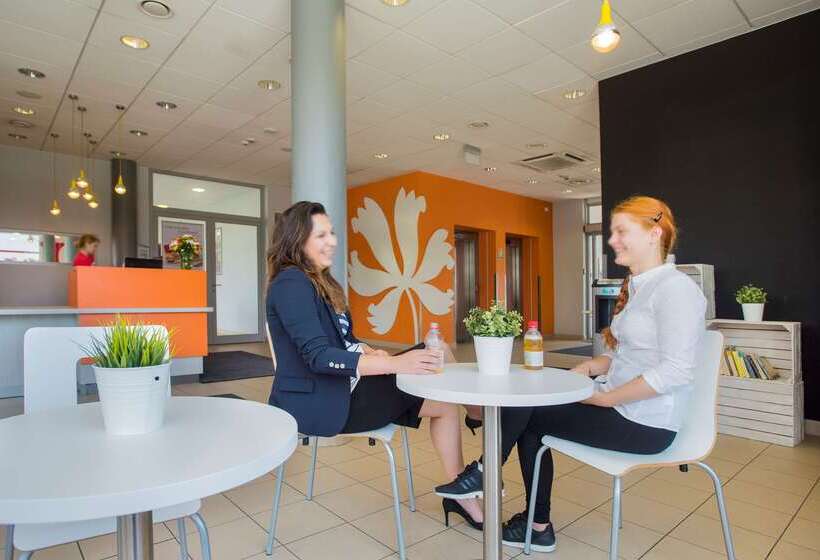 בית מלון כפרי Premiere Classe Wroclaw Centrum