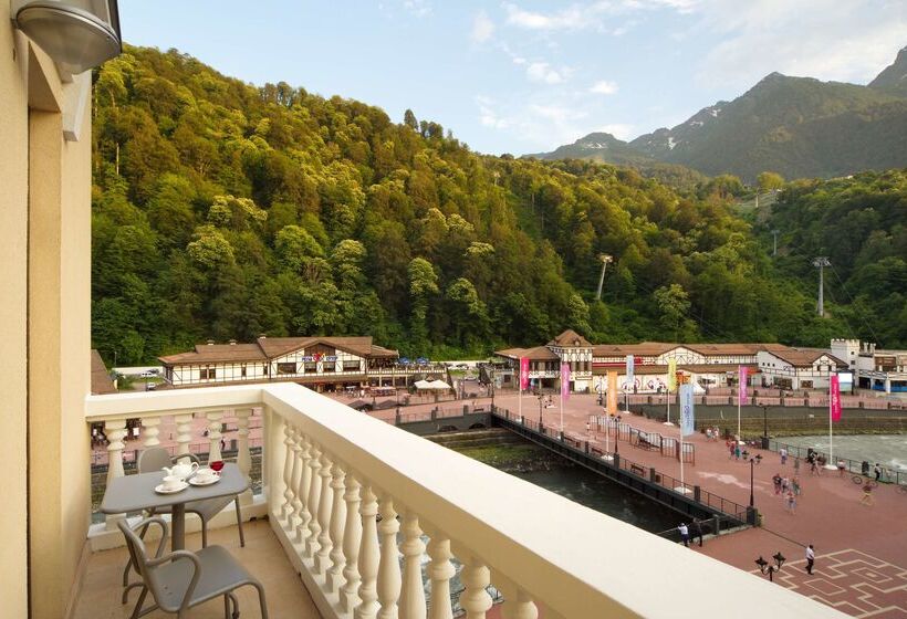 فندق Radisson  Rosa Khutor