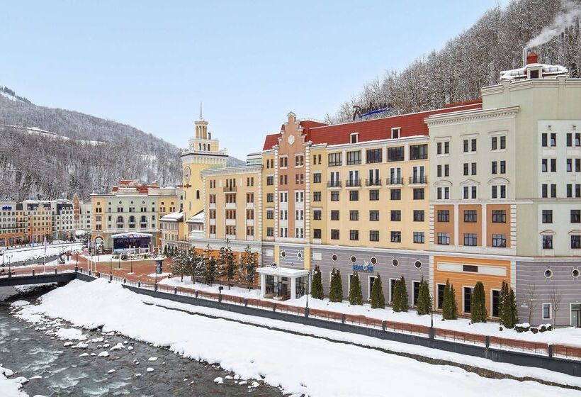 فندق Radisson  Rosa Khutor
