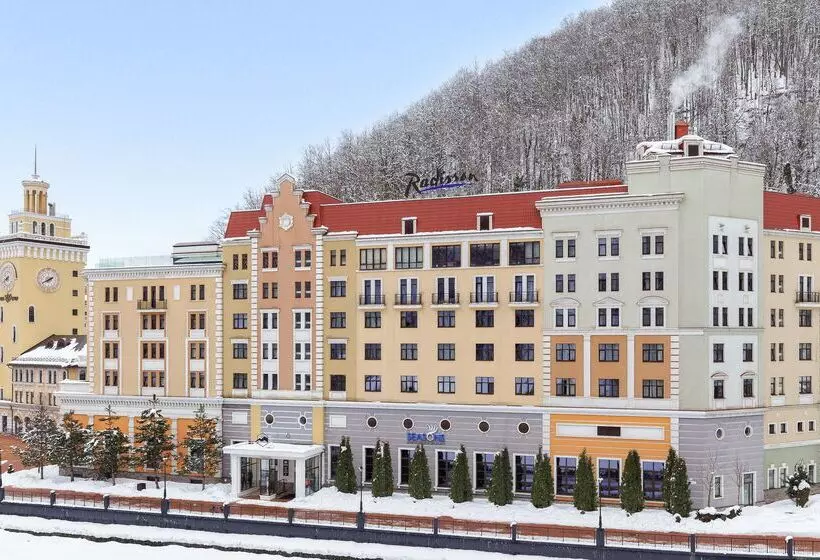 فندق Radisson  Rosa Khutor