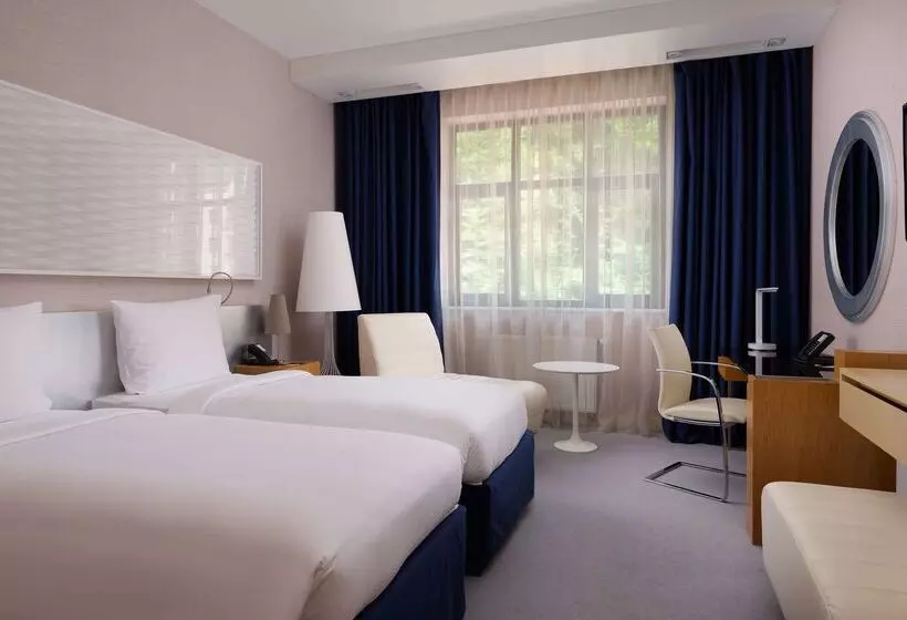 فندق Radisson  Rosa Khutor