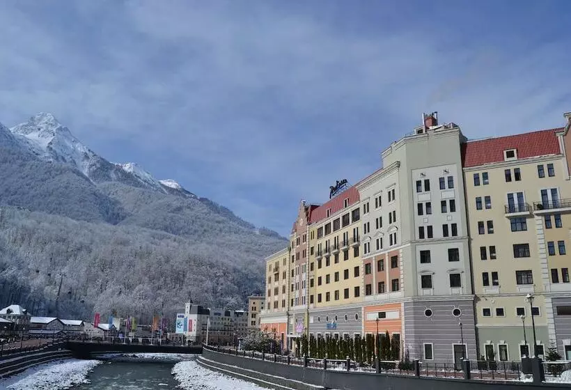 فندق Radisson  Rosa Khutor