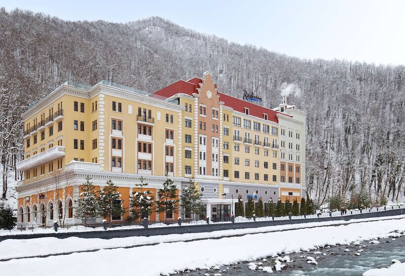 فندق Radisson  Rosa Khutor