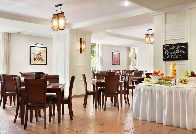 Hotel Ramada By Wyndham Tashkent