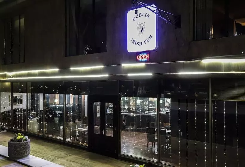 Hotel Ramada By Wyndham Tashkent