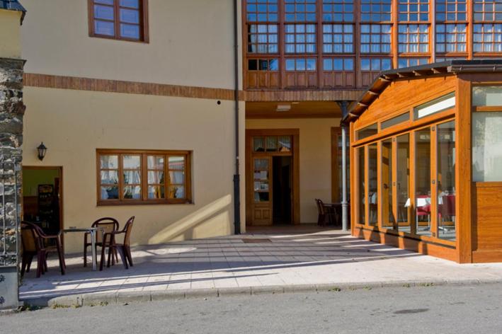 فندق Restaurante La Casilla