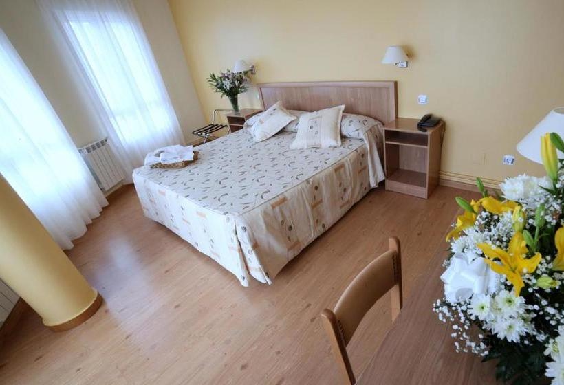 酒店 Río Ulla Monterroso