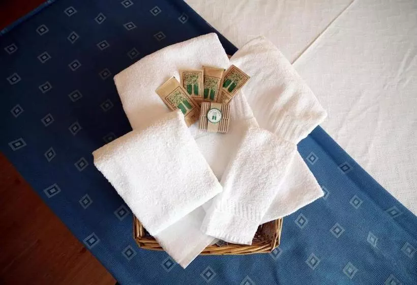 هتل Río Ulla Monterroso