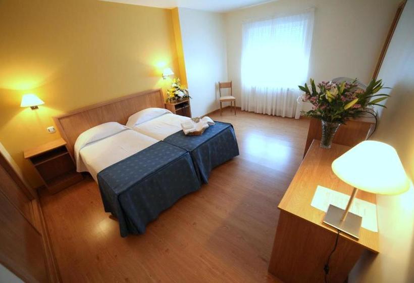 酒店 Río Ulla Monterroso