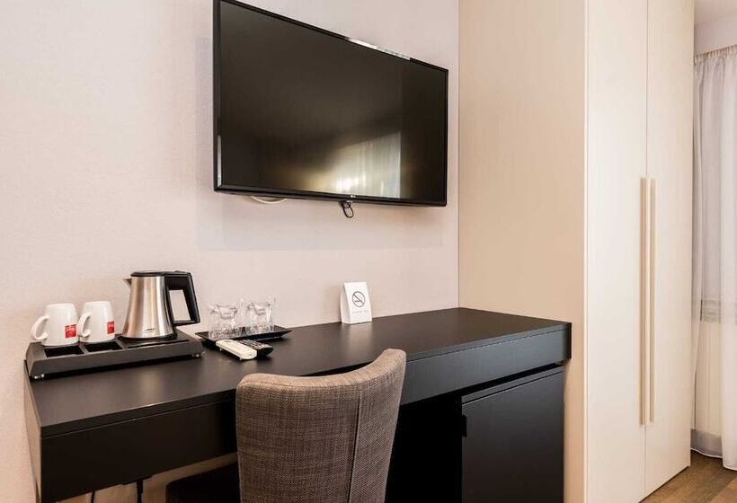 فندق Rooms & Restaurant Matanovi Dvori