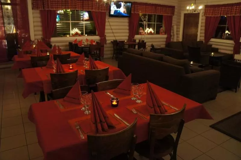 酒店 Santa Claus Holiday Village