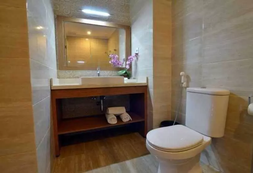 בית מלון כפרי Taman Rosani