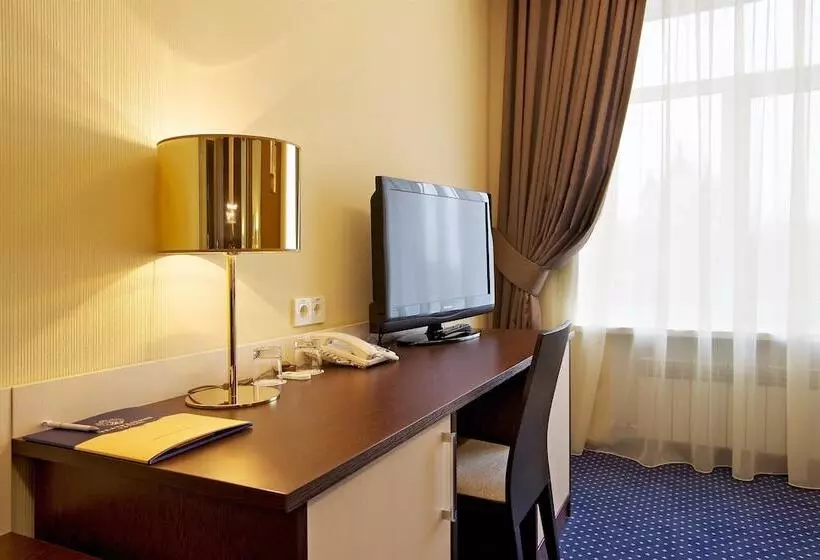 בית מלון כפרי Teatralny