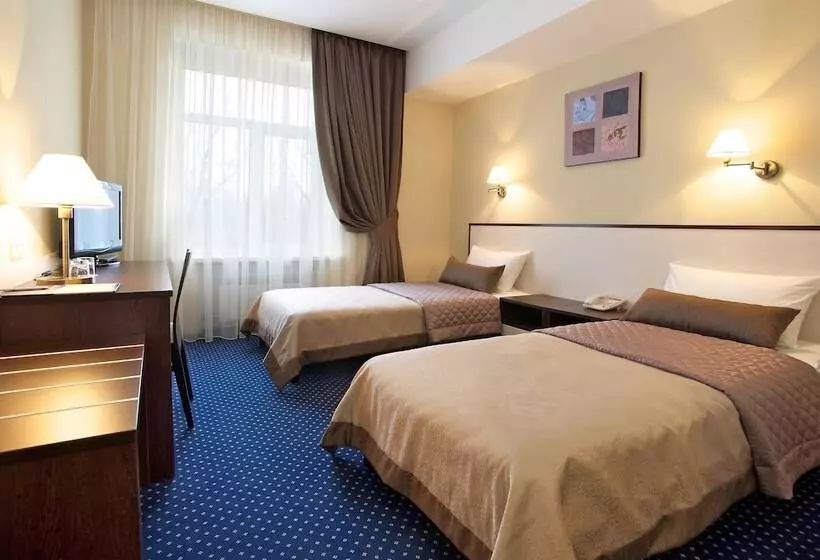 בית מלון כפרי Teatralny