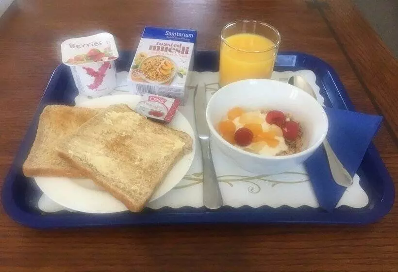 مُتل Fyffe On Riccarton