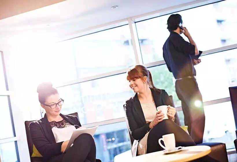 Novotel Dubai Al Barsha